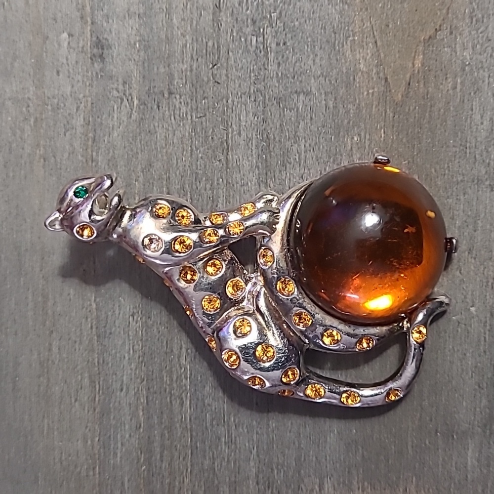 Vintage Leopard Brooch